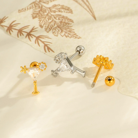 Boucle d'oreille piercing papillon en cuivre doré et zircon 2