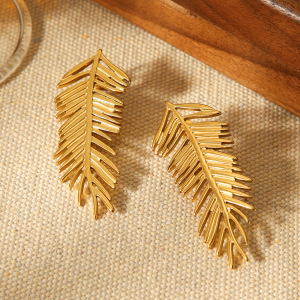Boucles D'Oreilles Puces Daily Leaf Pour Femme, En Acier Inoxydable Étanche, Couleur Or (1 Paire). h5 Image4