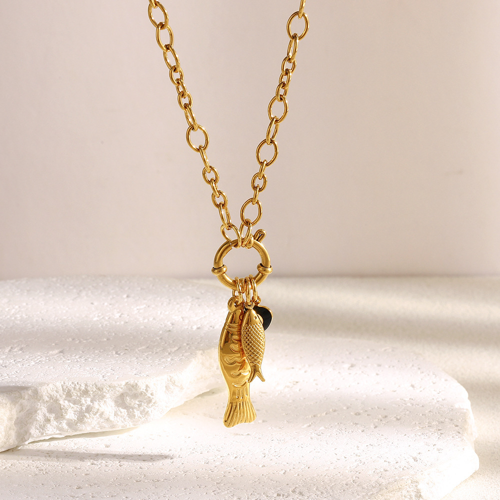 Collier Pendentif Femme En Acier Inoxydable Doré, Motif Poisson D'Été (1 Pièce) Image4