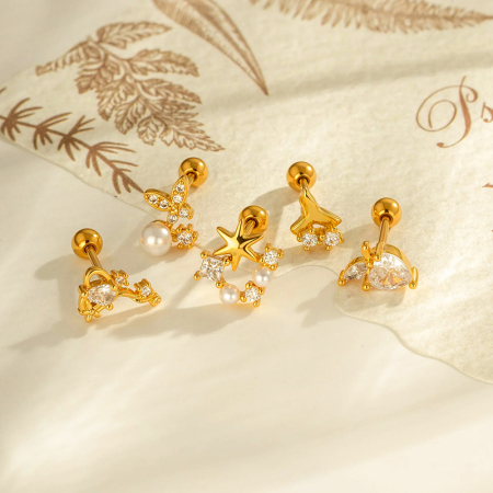 Boucle d'oreille piercing papillon en cuivre doré et zircon