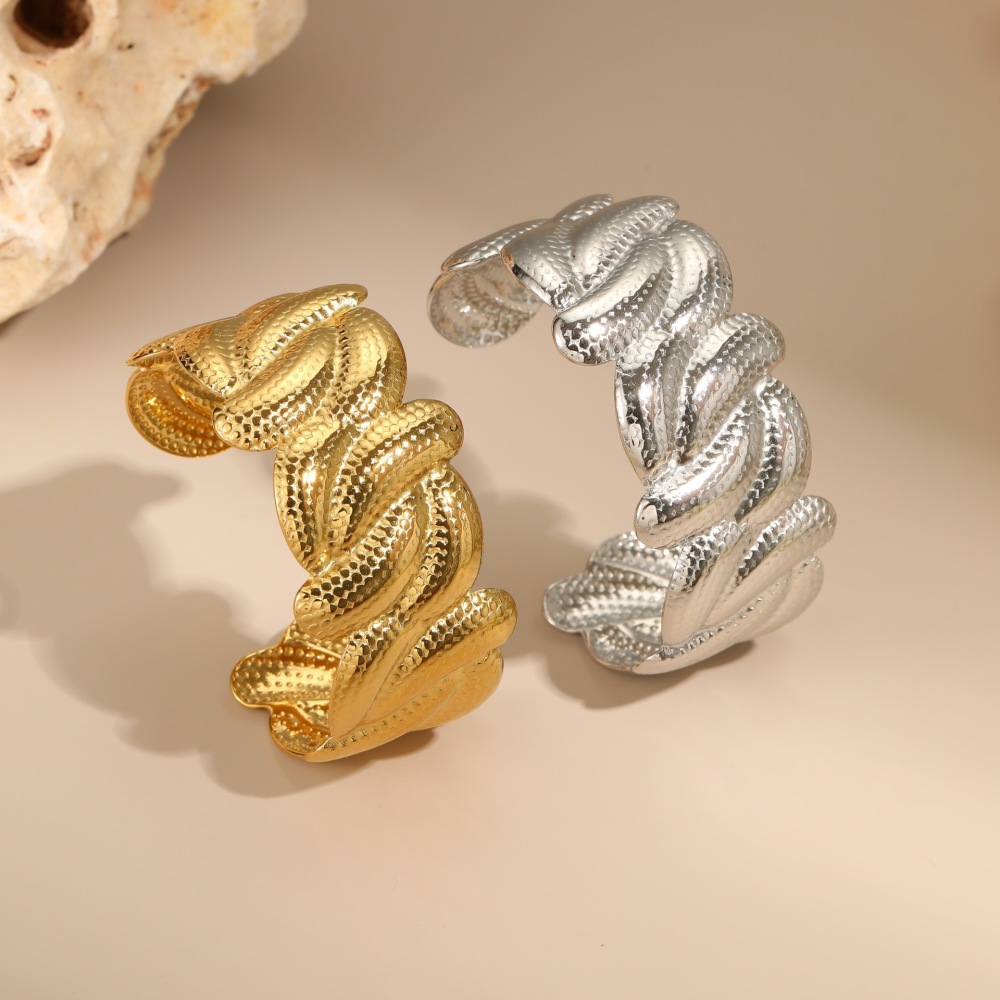 Bracelet Manchette Pour Femme, 1 Pièce, Élégant Et Luxueux, En Acier Inoxydable, Étanche, Avec Lignes Fines. Image3