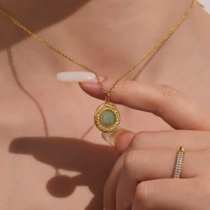 Colliers Pendentifs Ovales Élégants En Calaïte, Acier Inoxydable Et Étanches Pour Femmes h5 Image3