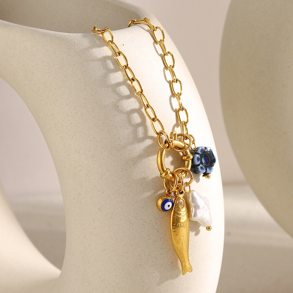Collier Pendentif Femme En Acier Inoxydable Doré, Motif Poisson Fantaisie (1 Pièce) Image4