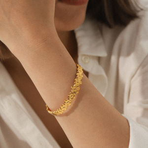 Bracelet Jonc Simple Pour Femme, Motif Floral Quotidien, En Acier Inoxydable Étanche, Couleur Or (1 Pièce) h5 Image3
