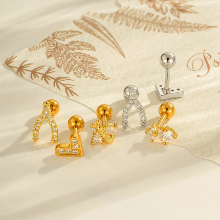 Boucle d'oreille piercing en forme de cœur en cuivre doré et zircon