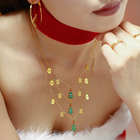 Colliers pendentifs pour femmes en acier inoxydable, imperméable, couleur or, avec zircon et motif sapin de Noël 2