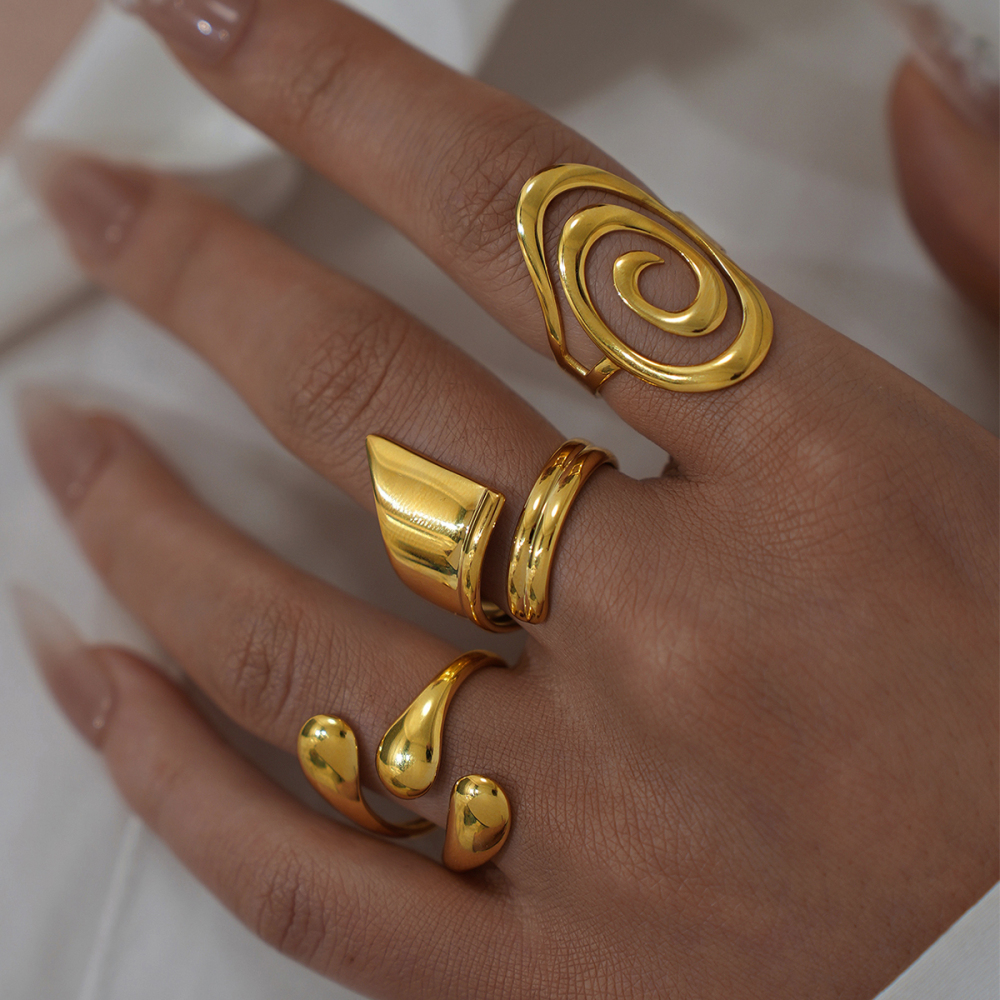 Bague Tendance En Acier Inoxydable Doré, Forme Simple Et Irrégulière (1 Pièce), Étanche. Image8