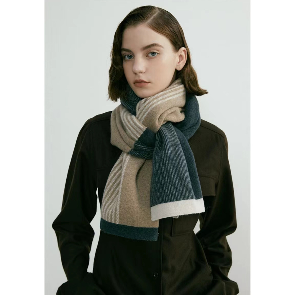 Écharpe D'Hiver Moderne En Fibre Synthétique Pour Femme, 1 Pièce Image3