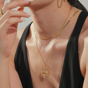 Collier Pendentif Élégant En Forme De Cœur, En Acier Inoxydable Étanche, Couleur Or, Pour Femme (1 Pièce) h5 Image6