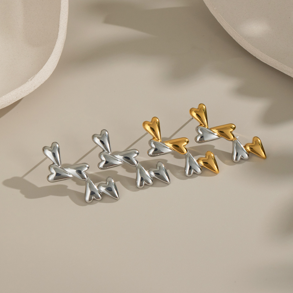 1 Paire De Boucles D'Oreilles Puces En Acier Inoxydable Doré Et Étanches En Forme De Cœur Image2
