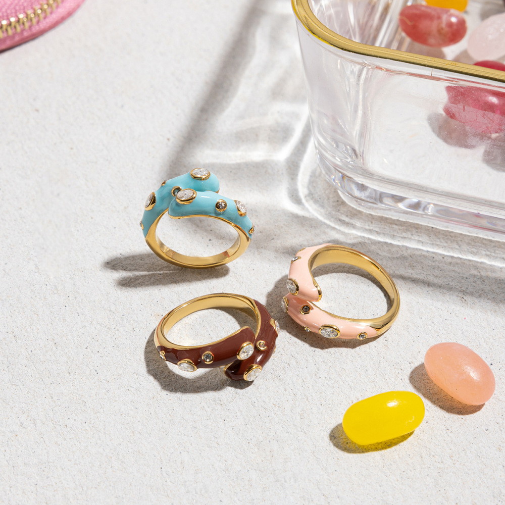 Bague Pour Femme En Acier Inoxydable Étanche, Couleur Macaron, Forme Irrégulière, Ornée D'Un Zircon. Image5