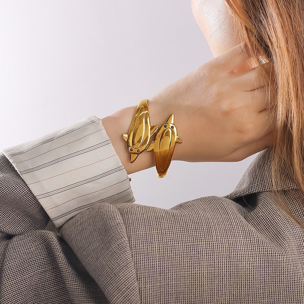 Bracelet Manchette Étanche En Acier Inoxydable Doré, En Forme De Poisson (1 Pièce) Image5