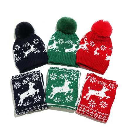 1 ensemble écharpe et bonnet tricotés de Noël
