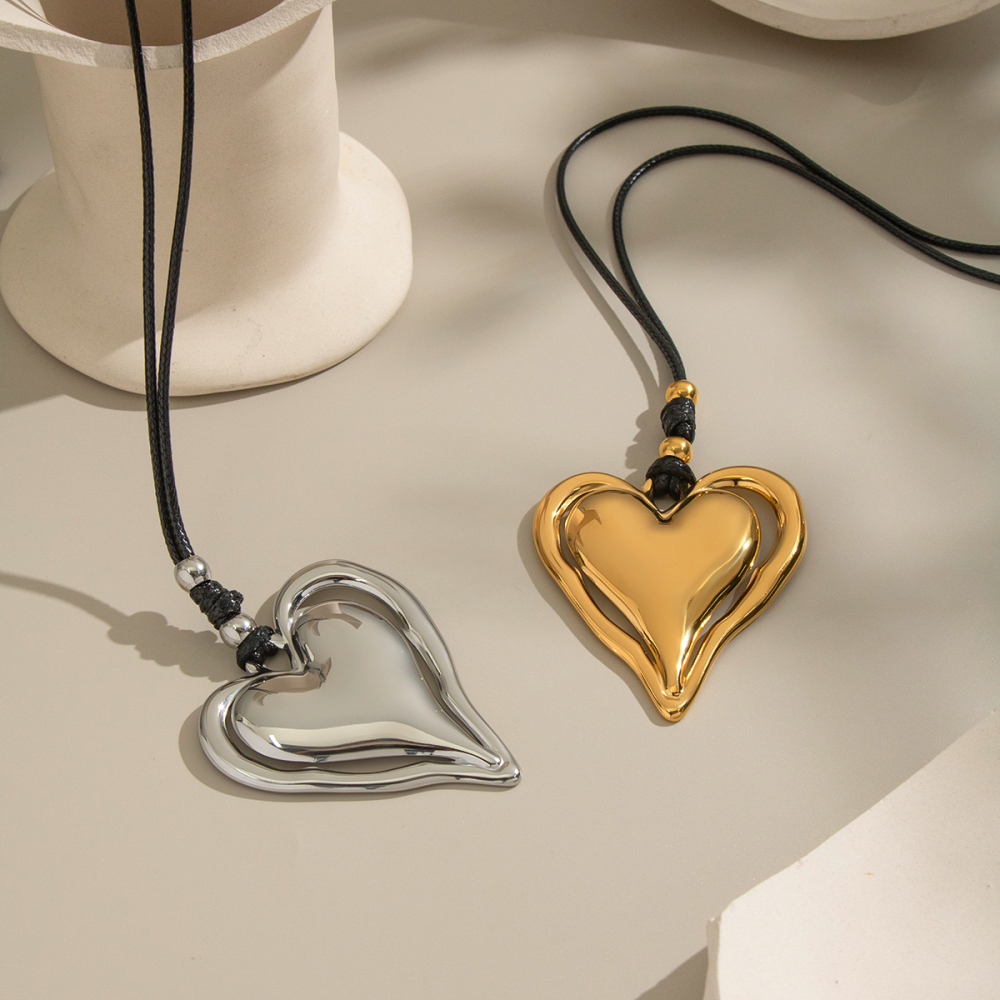 Collier Pendentif Cœur En Acier Inoxydable Étanche Couleur Or (1 Pièce) Image5
