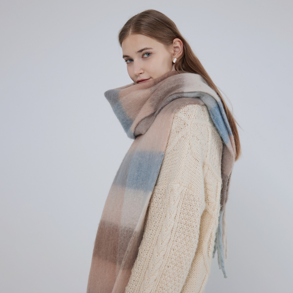 1 Écharpe D'Hiver Élégante En Polyester À Carreaux Pour Femme Image2