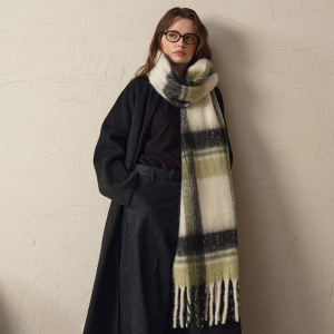 1 Écharpe D'Hiver Simple Et Douce En Polyester À Carreaux Pour Femme h5 