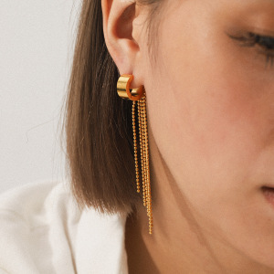 Boucles D'Oreilles Pendantes Pour Femme, Simples Et Élégantes, En Acier Inoxydable Doré, Imperméables, Avec Pompon (1 Paire). h5 Image4