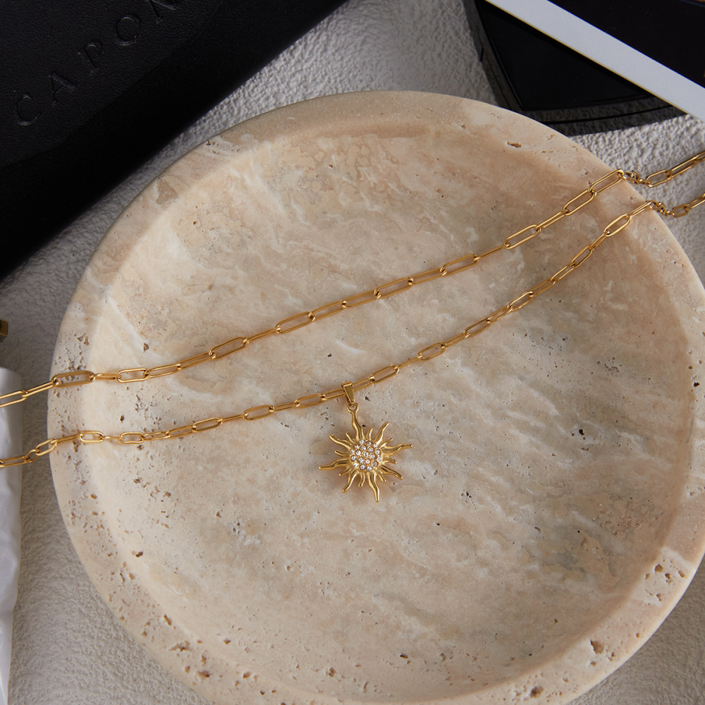 Collier À Plusieurs Rangs Élégant Pour Femme, En Acier Inoxydable Doré, Étanche, Avec Motif Soleil (1 Pièce) Image6