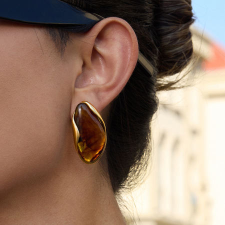 1 paire de boucles d'oreilles à tige rétro irrégulières en résine couleur or pour femme