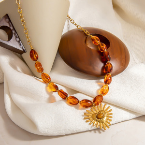 Collier Élégant En Forme De Cœur, En Acier Inoxydable, Imperméable Et Orné De Pierres Naturelles, Pour Femme (1 Pièce) h5 Image5