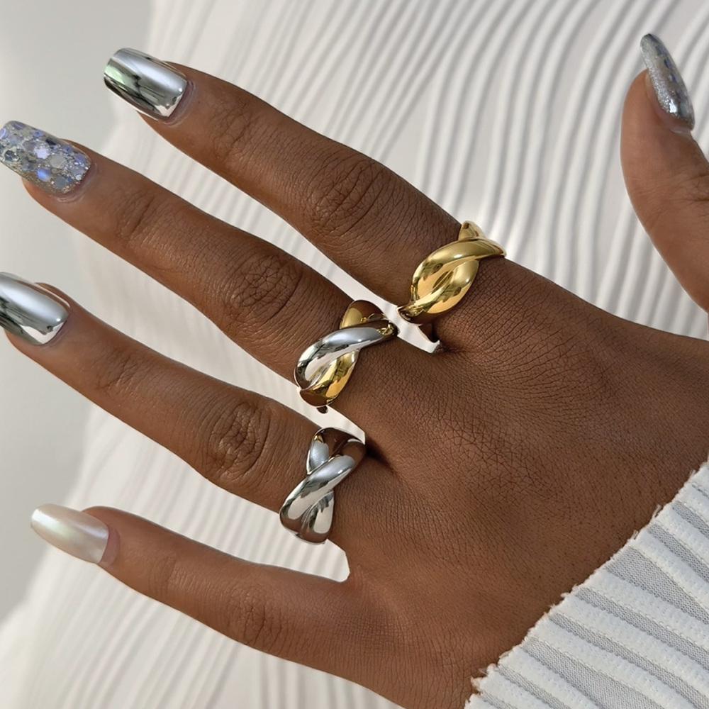 Bague Femme Rétro De Forme Irrégulière En Acier Inoxydable Étanche Couleur Or (1 Pièce) Image4