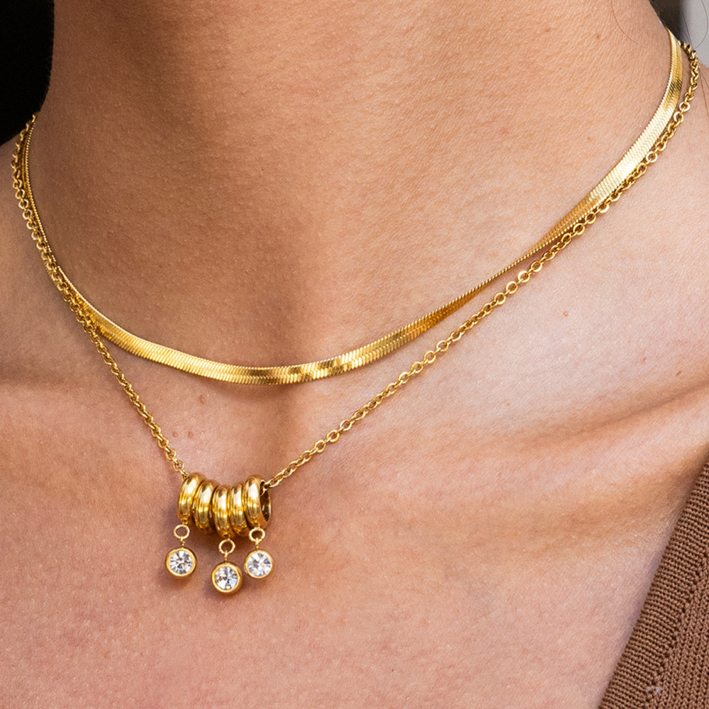 Collier Pendentif Femme Luxueux En Acier Inoxydable Doré, Forme Ronde, Étanche (1 Pièce) Image3