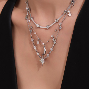 Collier Pendentif Femme Luxueux En Acier Inoxydable Doré, Orné D'Une Étoile (1 Pièce) h5 Image5