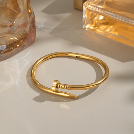 Bracelet Manchette En Acier Inoxydable Doré, Imperméable, Avec Motif Cœur Et Trèfle (1 Pièce).