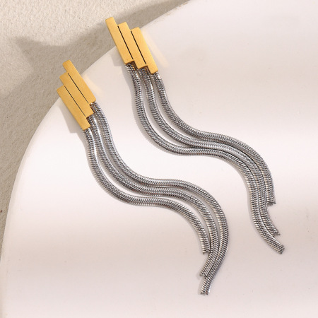 Boucles d'oreilles pendantes pour femme, en acier inoxydable étanche, avec pompon, couleurs or et argent.