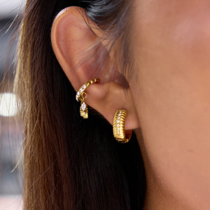 Boucle D'Oreille Manchette Élégante En Acier Inoxydable Imperméable Avec Pompon En Forme De Losange Et Zircon Pour Femme (1 Pièce) h5 Image3