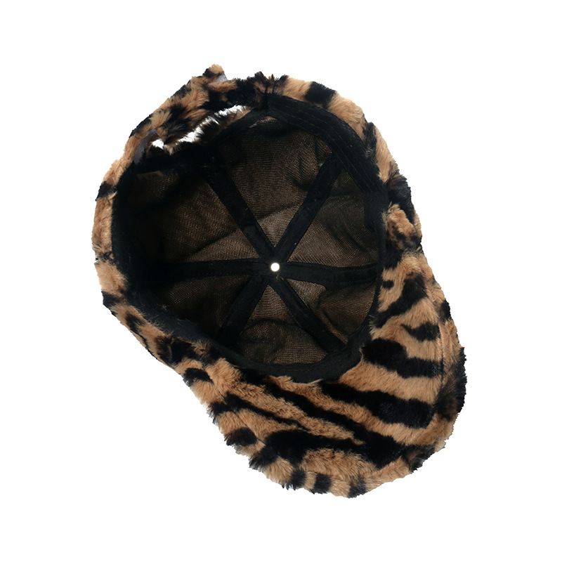 1 Chapeau En Peluche Pour Femme À Imprimé Animal Rétro Image5