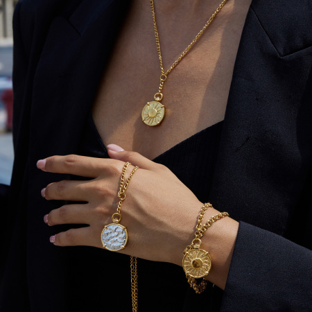 Ensembles de bijoux pour femmes Classic Sun à double face en acier inoxydable étanche couleur or 2
