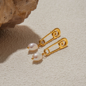 Boucles D'Oreilles Pendantes Pour Femme, Style Trombone Classique, En Acier Inoxydable Étanche, Couleur Or (1 Paire). h5 Image5