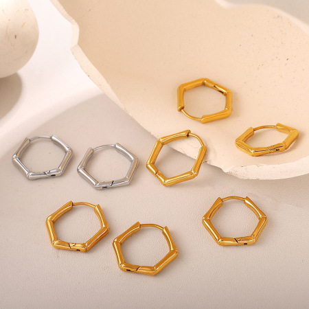 1 paire de boucles d'oreilles créoles en acier inoxydable de forme irrégulière, étanches, couleur or