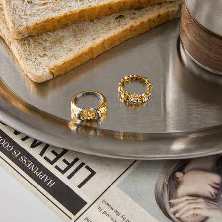Bague pour femme Sun&Moon en acier inoxydable étanche couleur or avec zircon (1 pièce). 2