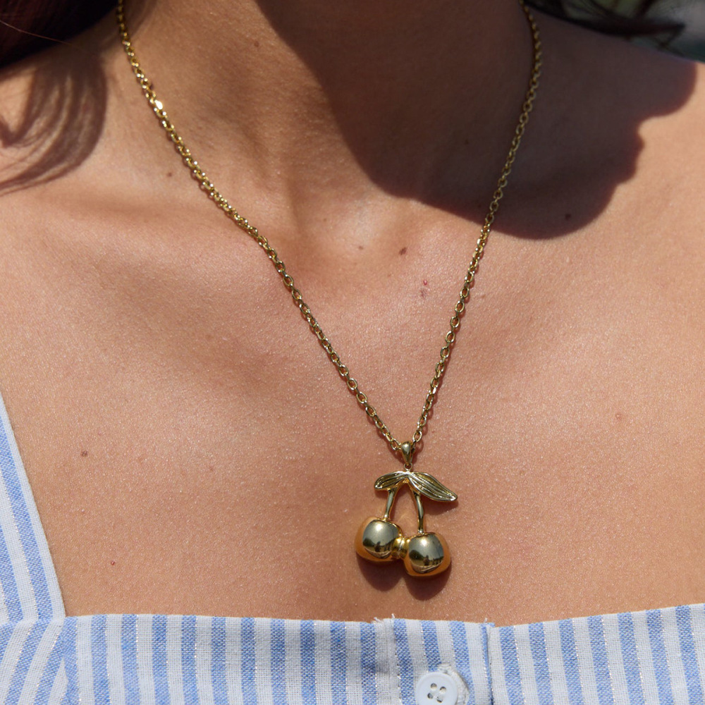 Collier Pendentif Femme En Acier Inoxydable Doré, Motif Cerise Douce (1 Pièce) Image4