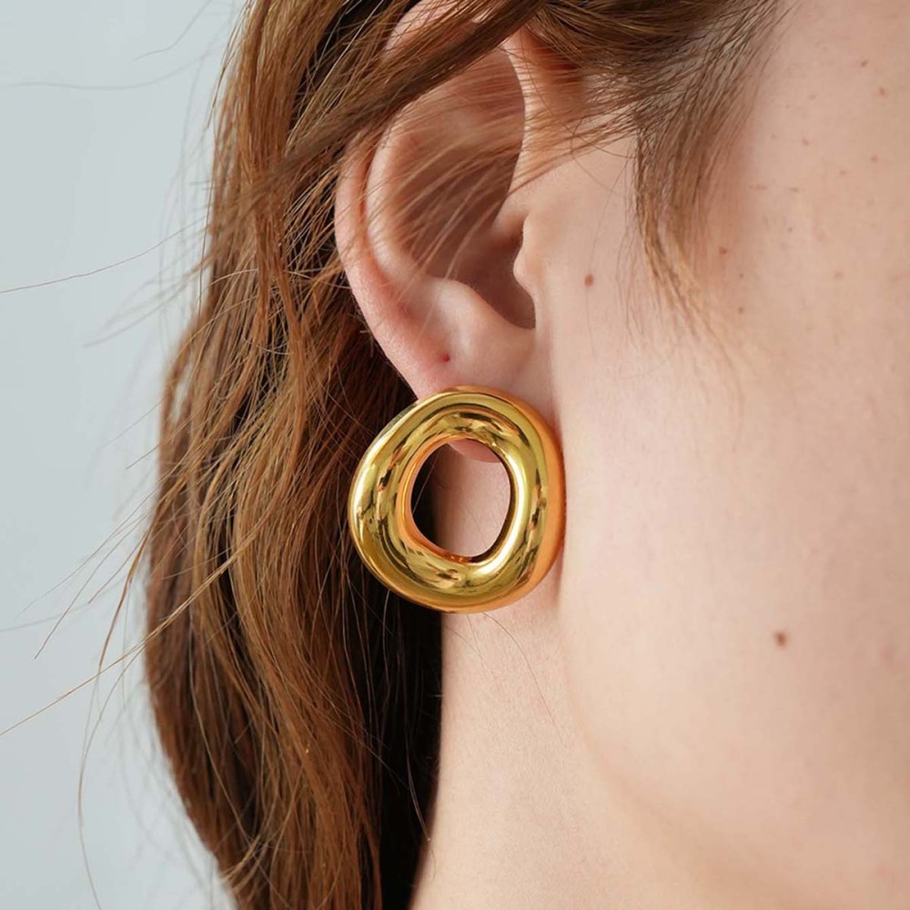 Boucles D'Oreilles Puces Élégantes Pour Femme, En Acier Inoxydable Doré, Imperméables, De Forme Irrégulière (1 Pièce). Image4