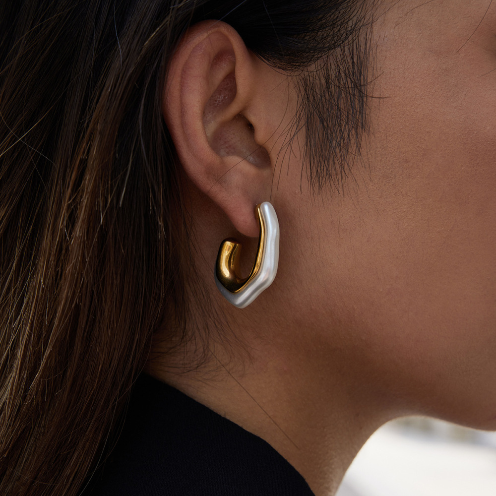 Boucles D'Oreilles Créoles Pour Femme, 1 Pièce, Forme Annulaire Irrégulière, En Acier Inoxydable, Étanches, Couleur Or. Image4