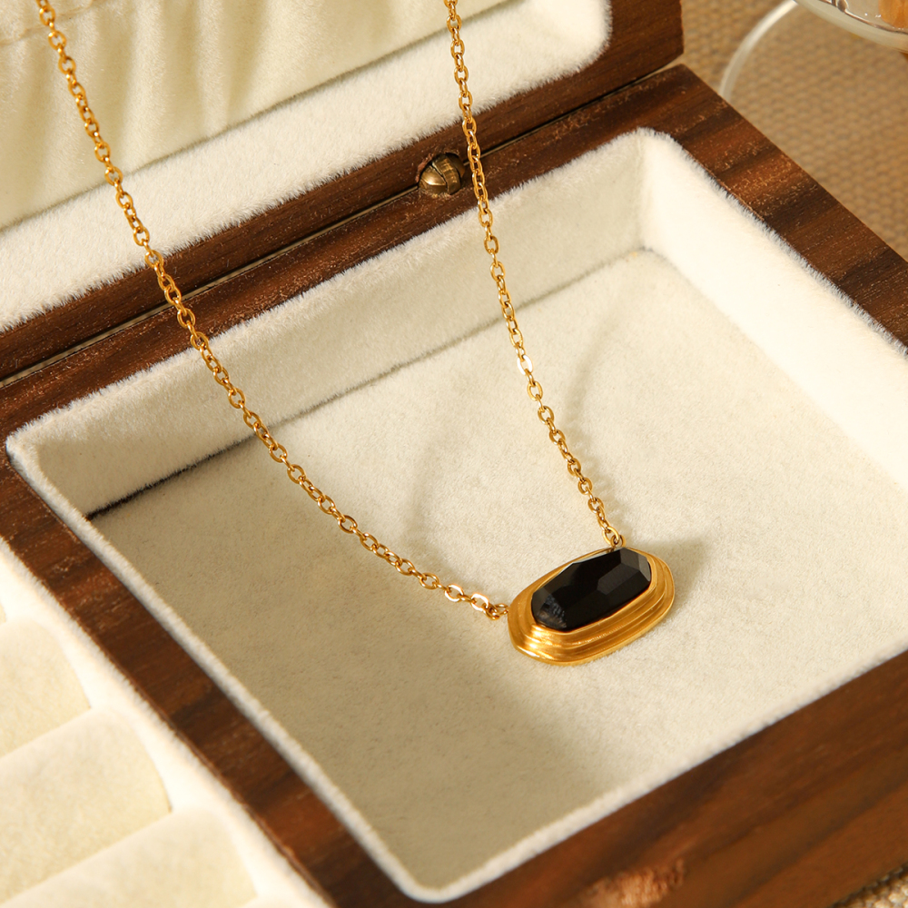 Collier Pendentif Rectangulaire Pour Femme, En Acier Inoxydable Étanche, Couleur Or (1 Pièce) Image6