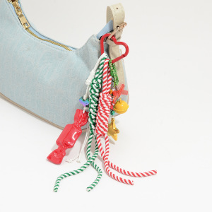 1 Breloque De Sac De Noël En Forme De Cœur Et De Nœud Papillon h5 Image3