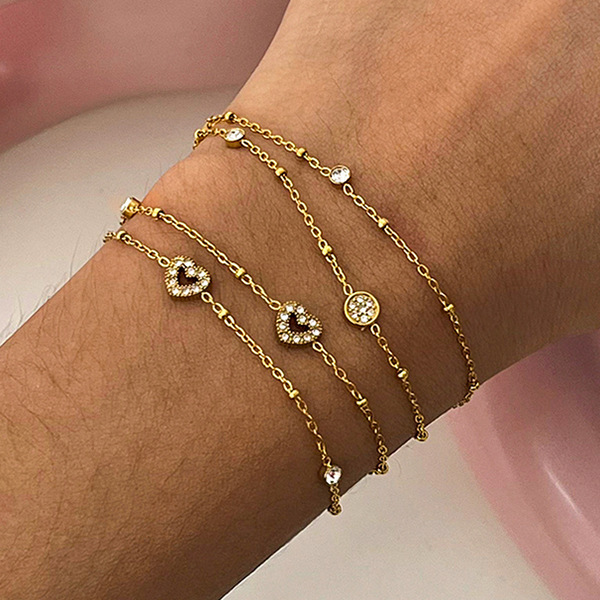 Bracelet Chaîne Femme Luxueux En Acier Inoxydable Doré, Imperméable, Avec Pendentif Cœur (1 Pièce). Image3