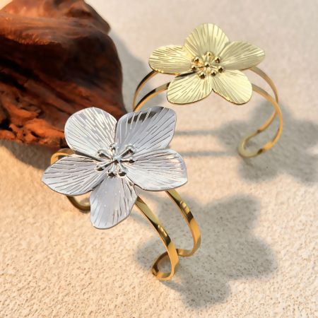 Bracelet manchette classique à fleurs en acier inoxydable étanche, couleurs assorties (1 pièce) 2