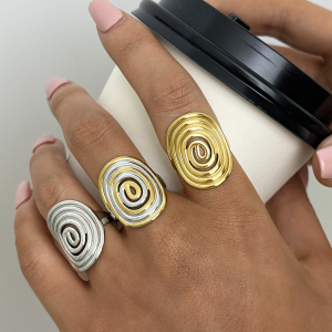 Bague Femme Décontractée, Ronde, En Acier Inoxydable Étanche Couleur Or (1 Pièce) h5 Image4