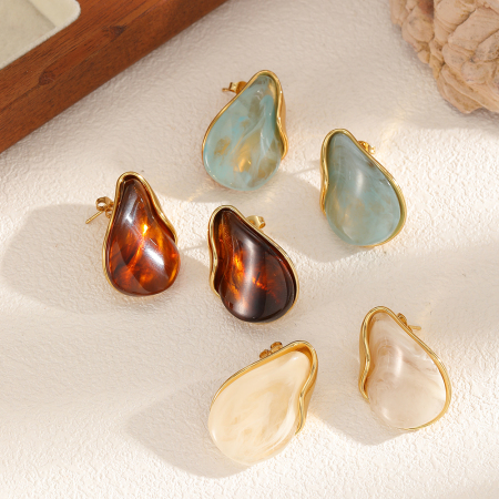 1 paire de boucles d'oreilles puces pour femmes, en acier inoxydable imperméable, couleur or, forme de goutte irrégulière, en acrylique.