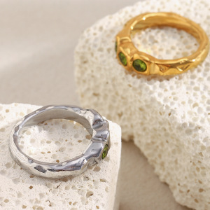Bague Élégante Pour Femme En Acier Inoxydable, Étanche, Couleur Or, Sertie De Zircon (1 Pièce). h5 Image5