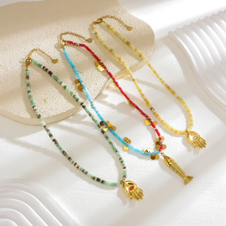 Collier élégant pour femme, en acier inoxydable, étanche, couleur or, orné de pierres naturelles (1 pièce)