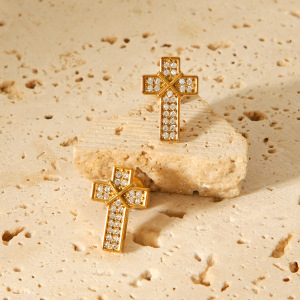 1 Paire De Boucles D'Oreilles À Tige En Acier Inoxydable Et Zircon Pour Femme h5 Image5