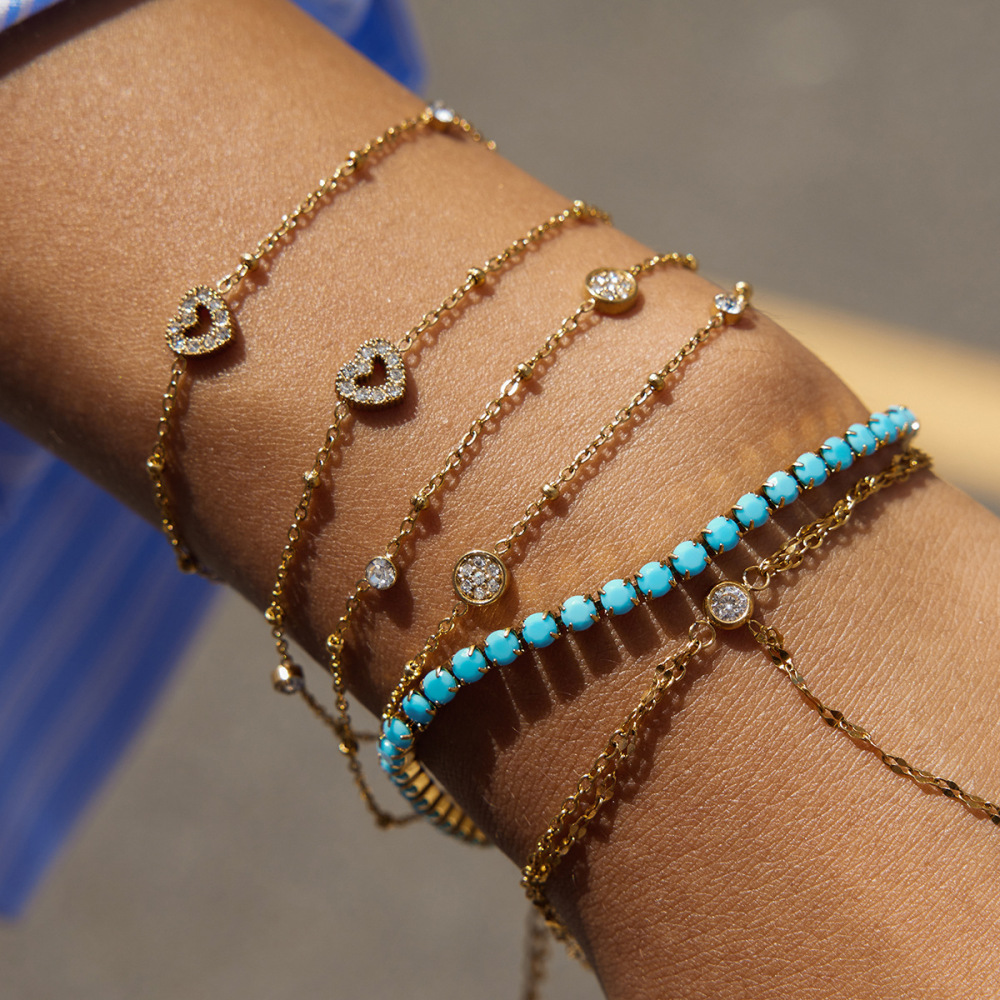 Bracelet Chaîne Femme Luxueux En Acier Inoxydable Doré, Imperméable, Avec Pendentif Cœur (1 Pièce). Image2