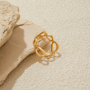 Bague Tendance Décontractée En Acier Inoxydable Doré, De Forme Irrégulière Et Étanche. h5 Image5