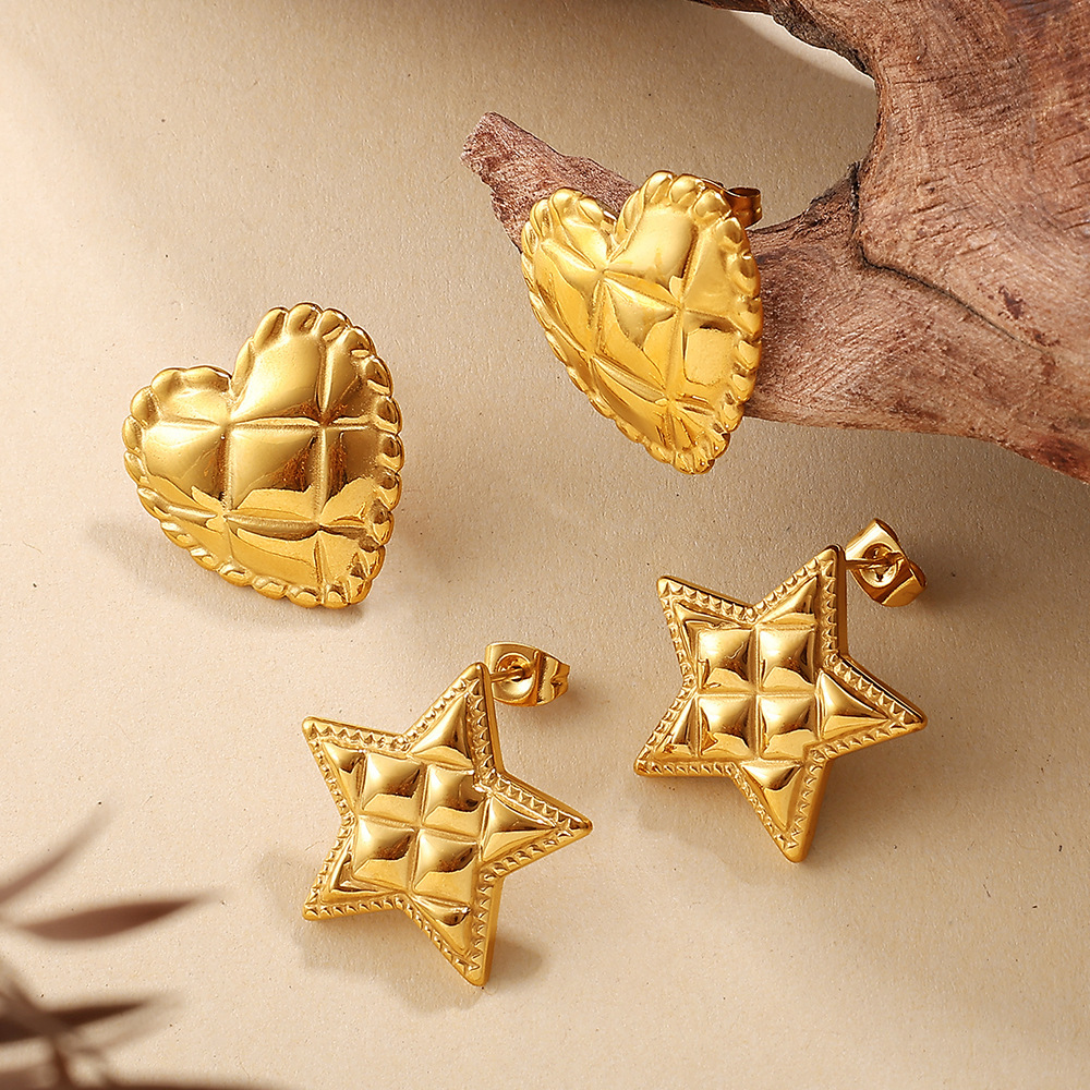 1 Paire De Boucles D'Oreilles Puces En Acier Inoxydable Doré, Étanches, En Forme De Cœur Image2